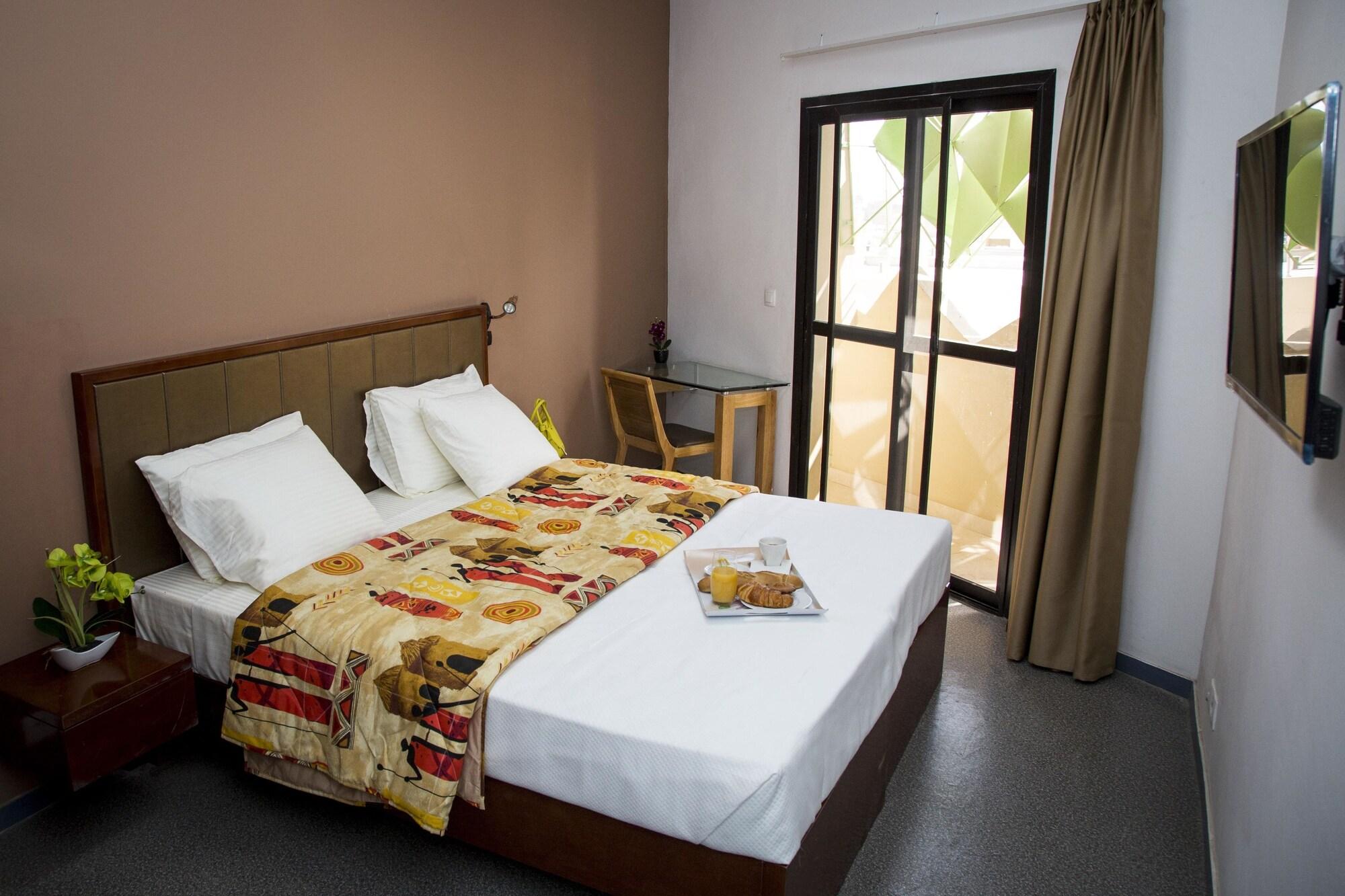 Wakola Hotel Fass Dakar Extérieur photo