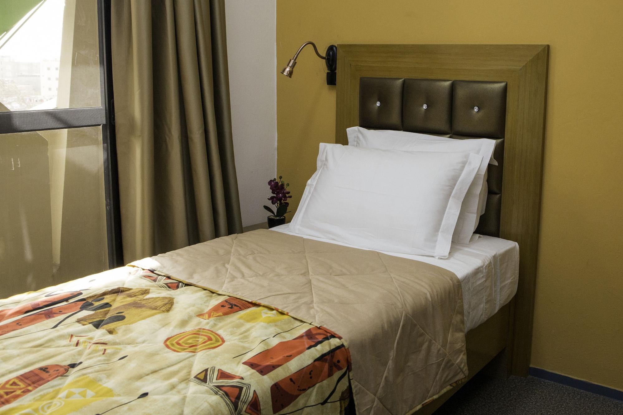 Wakola Hotel Fass Dakar Extérieur photo